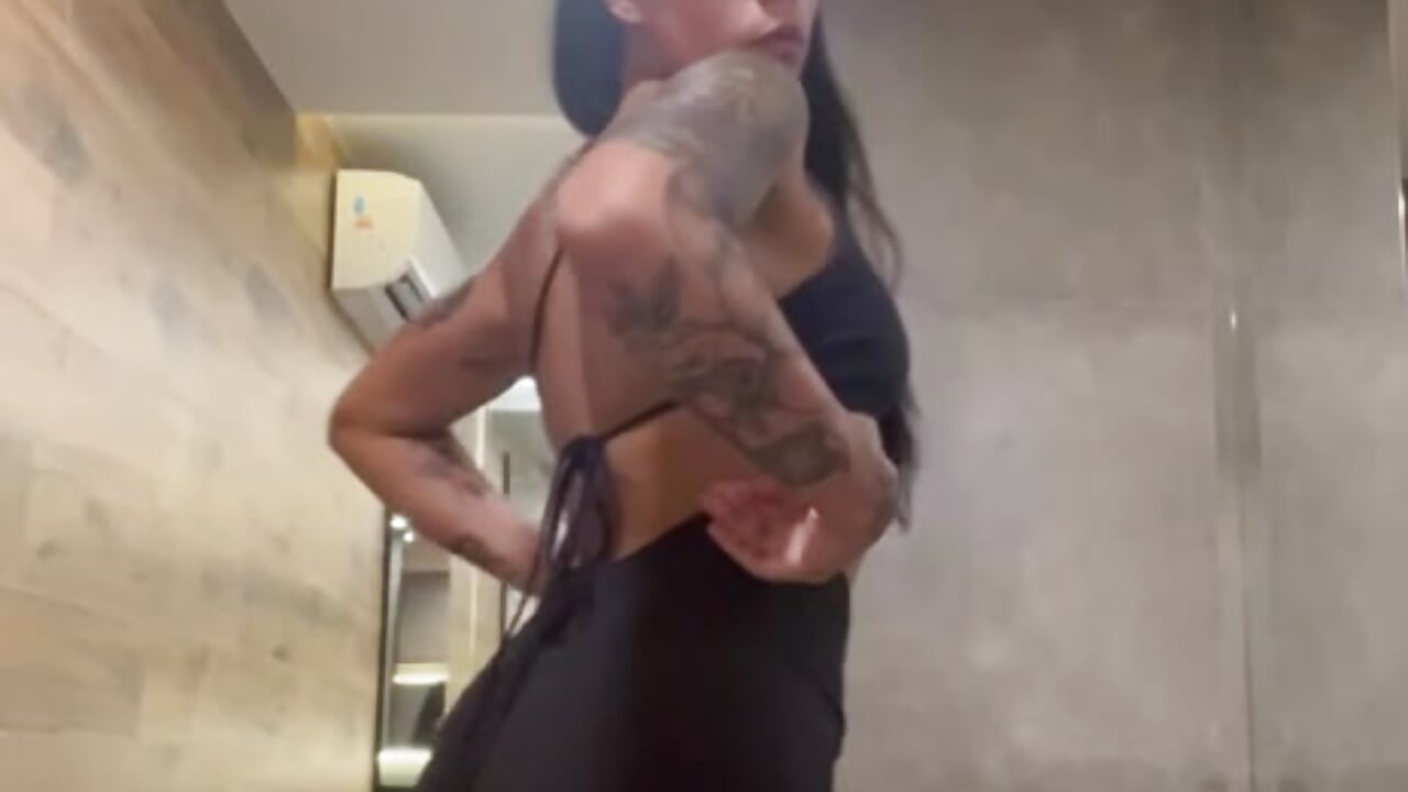 gym - video av Zaria_Popovska cam-modell