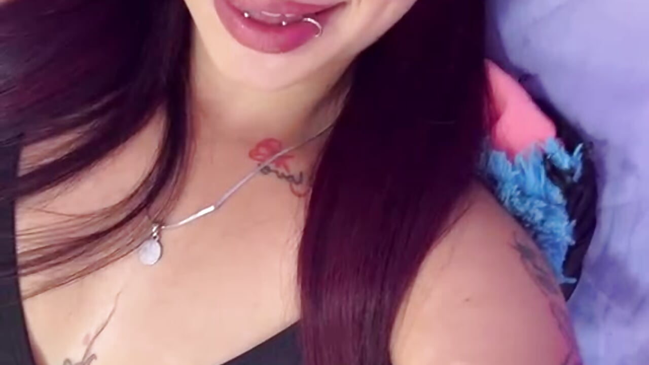 you and me, me and you 🎶🙈😍 - Video von Karis_Void Cam-Model