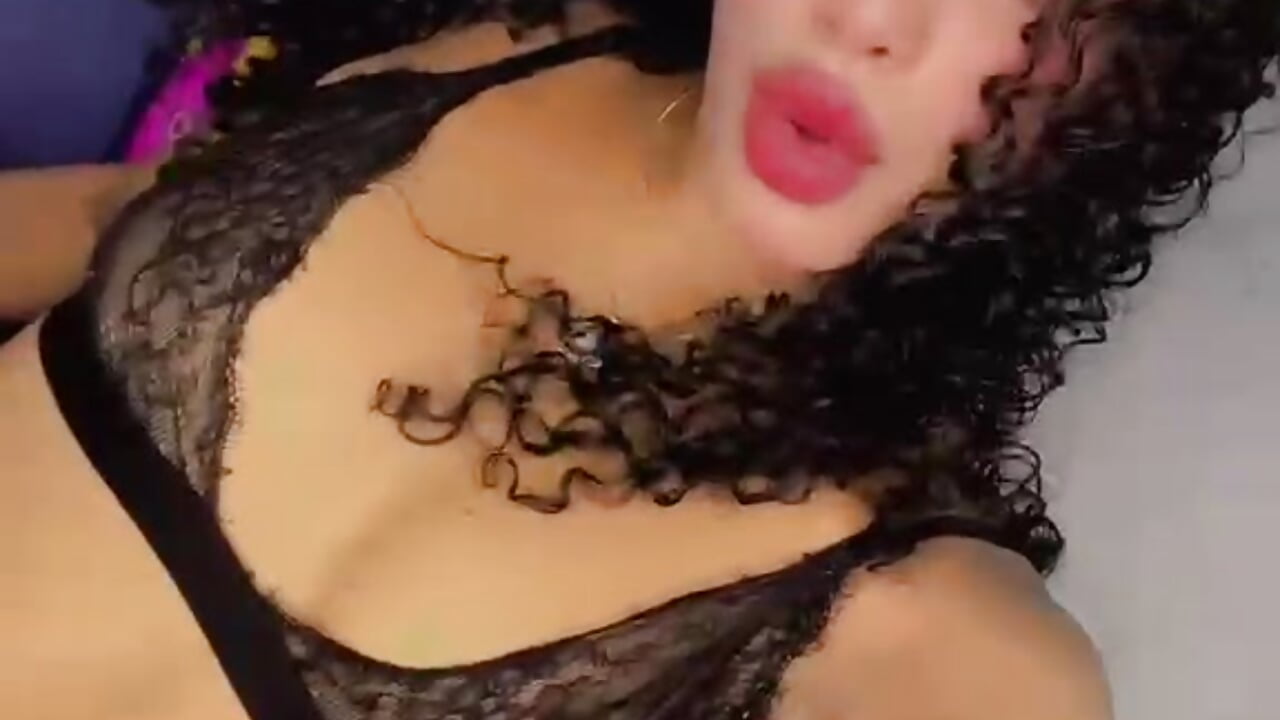 WhatsApp Video 2026-08-28 at 01.30.41.mp4 - video od modelky/modela Tricxxy