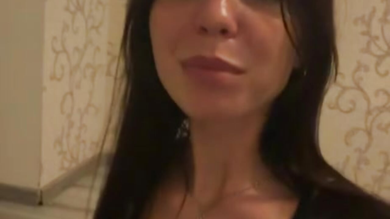 1 - Video von DionnaMarzocchi Cam-Model