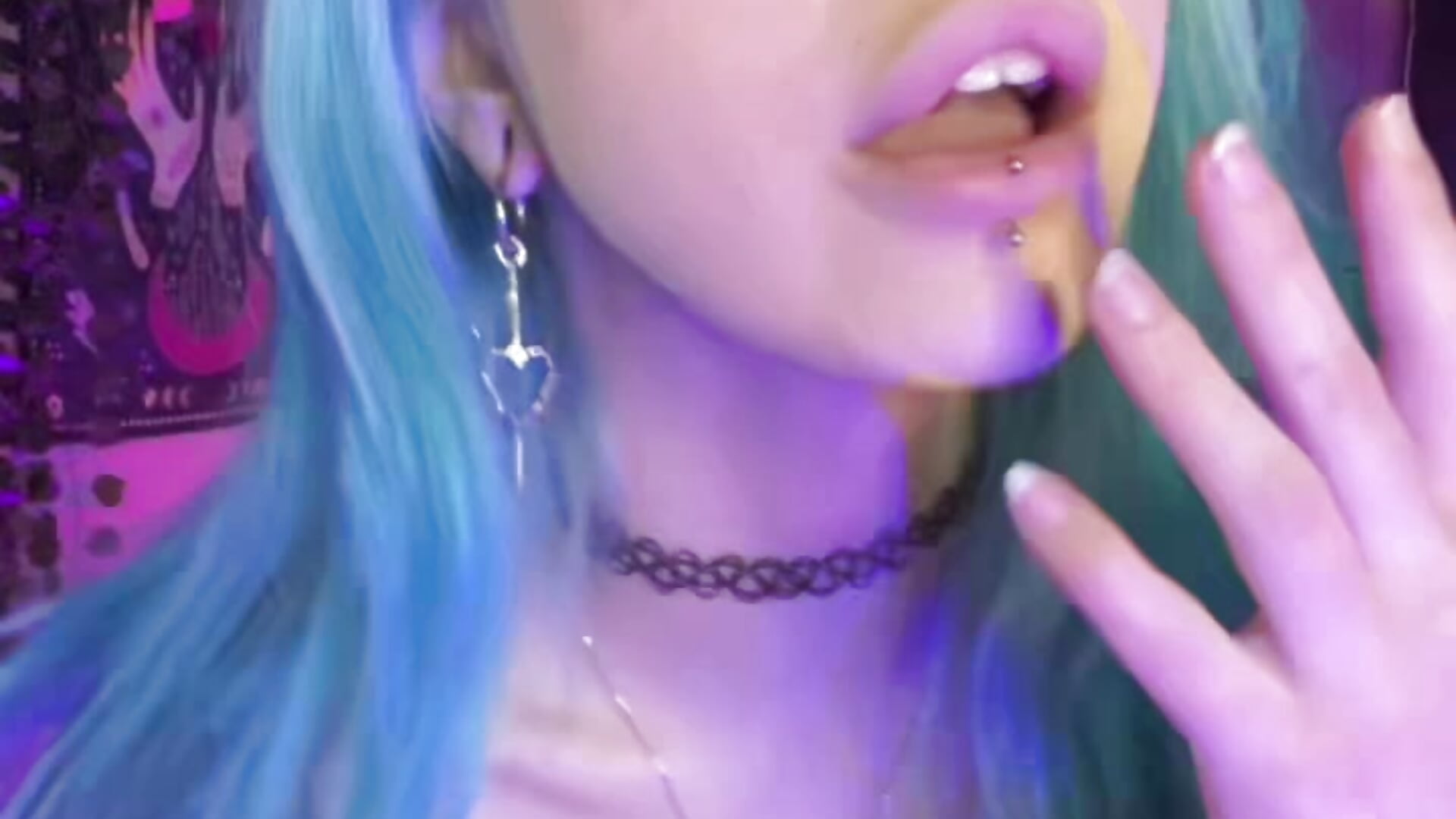 Actually my name is Barbie 🩷 – video af lolly_wood cam-model
