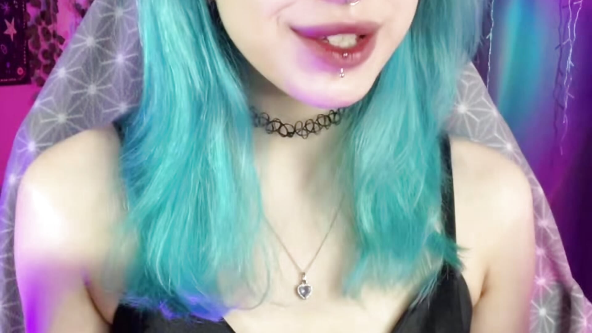 Thanks for 2000 followers my honey pies ❤️😎 – видео вебкам-модели lolly_wood