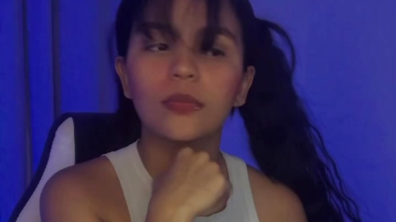 Hola☺️ - Video von Julia_joness Cam-Model