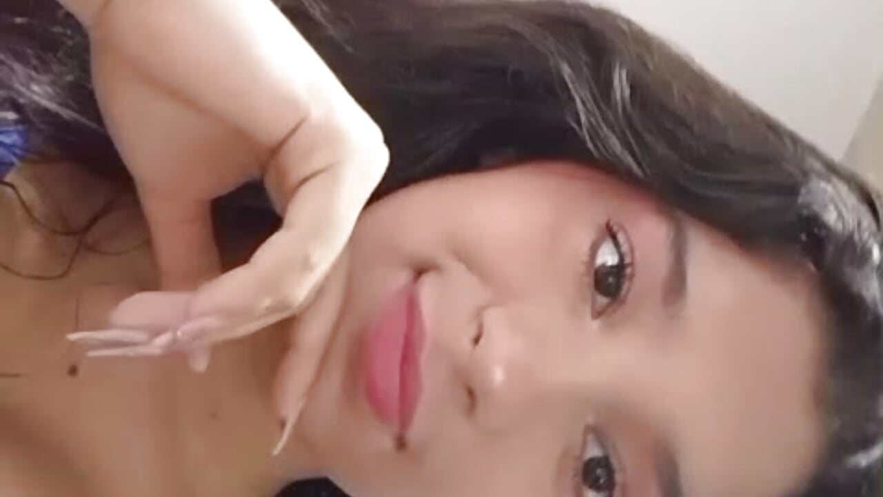 💋🎀🥰 — filmik oli_rose, modela(-lki) na kamerkach