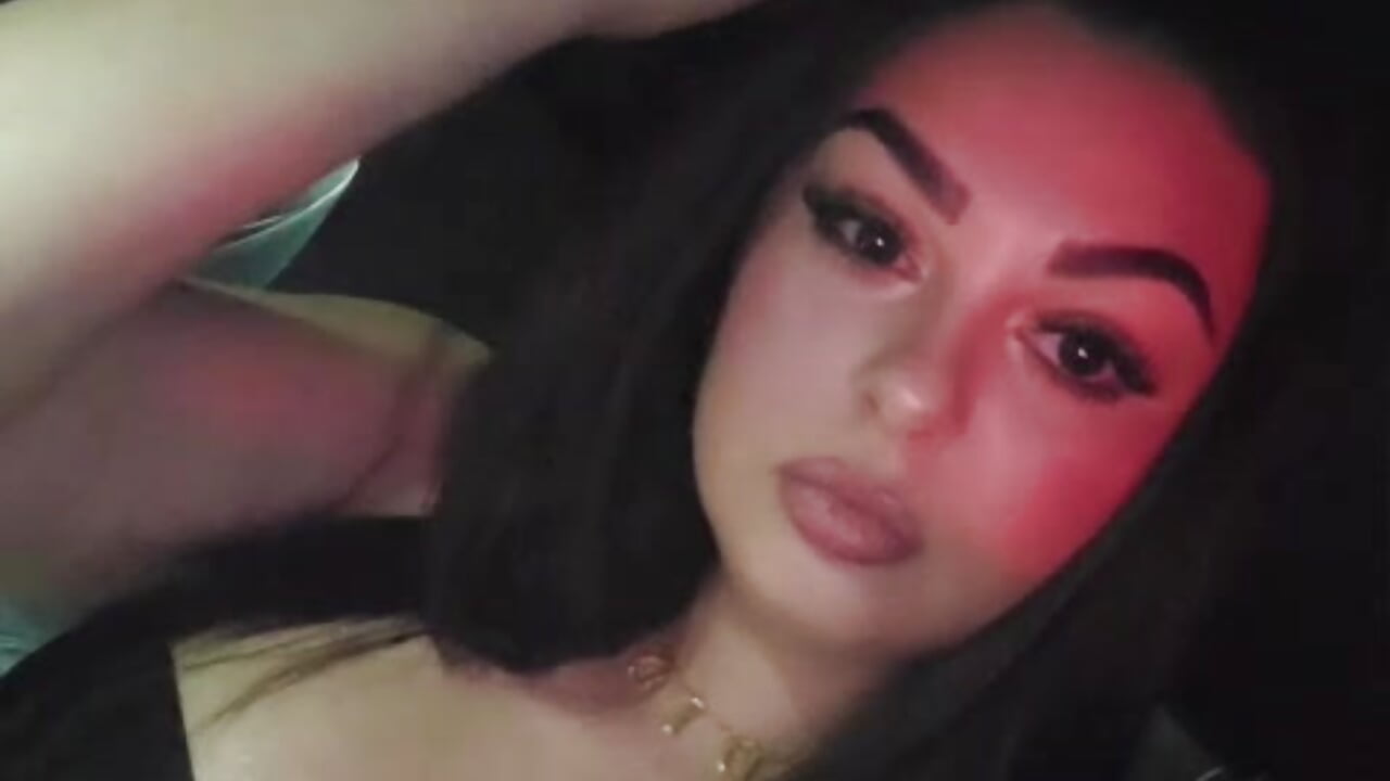 How stunning 🤩 - 視頻由 Bella-Rouge 主播提供