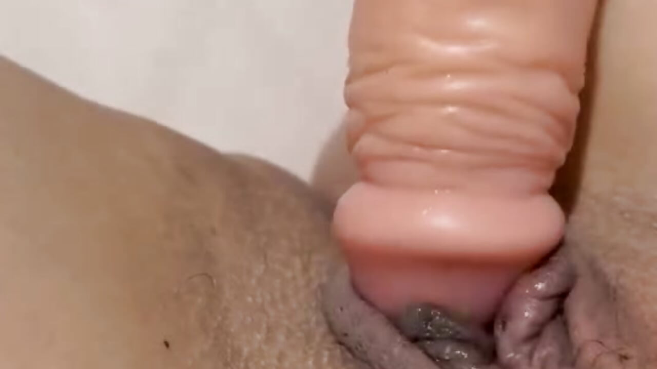 Yakın çekim dildo sikiş – video af ogretmenhanim cam-model
