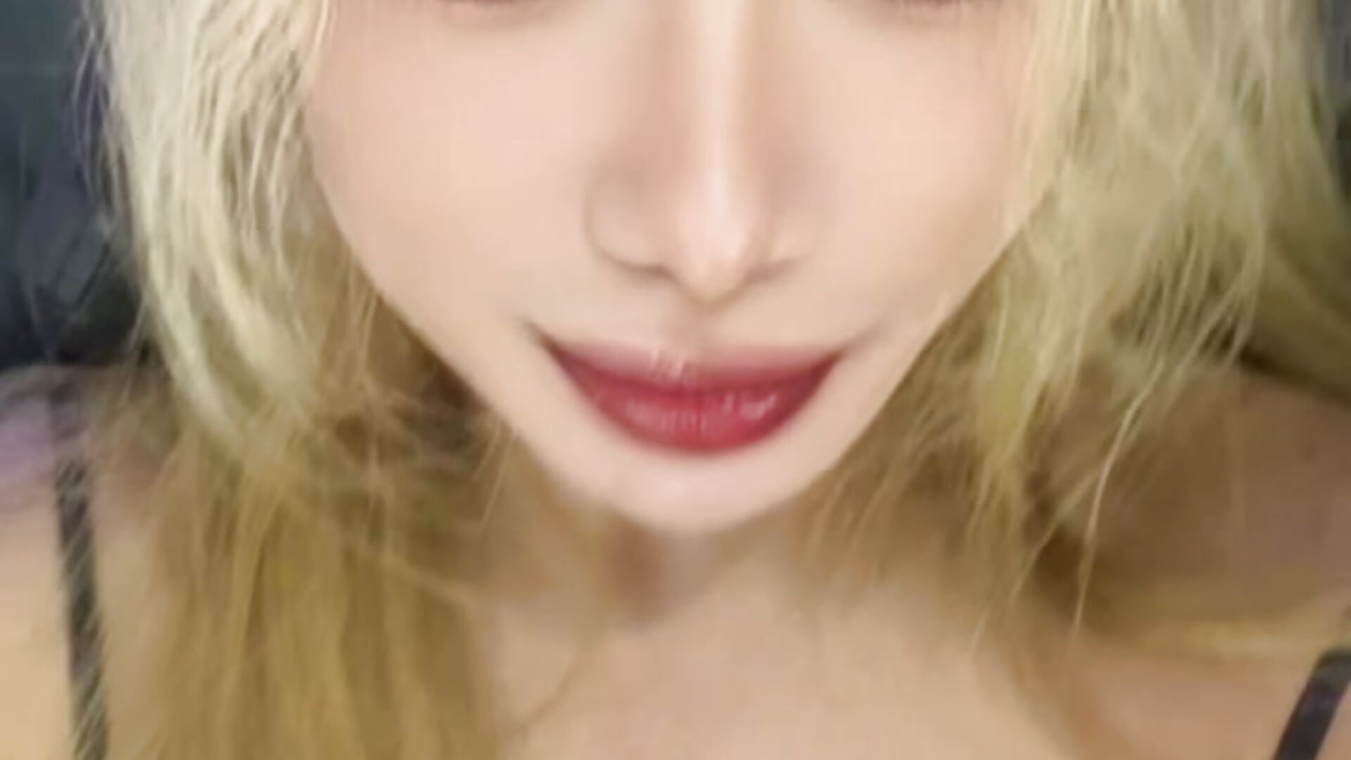 IM JUST PRETTY－カメラキャストのChantal_Fuckの動画