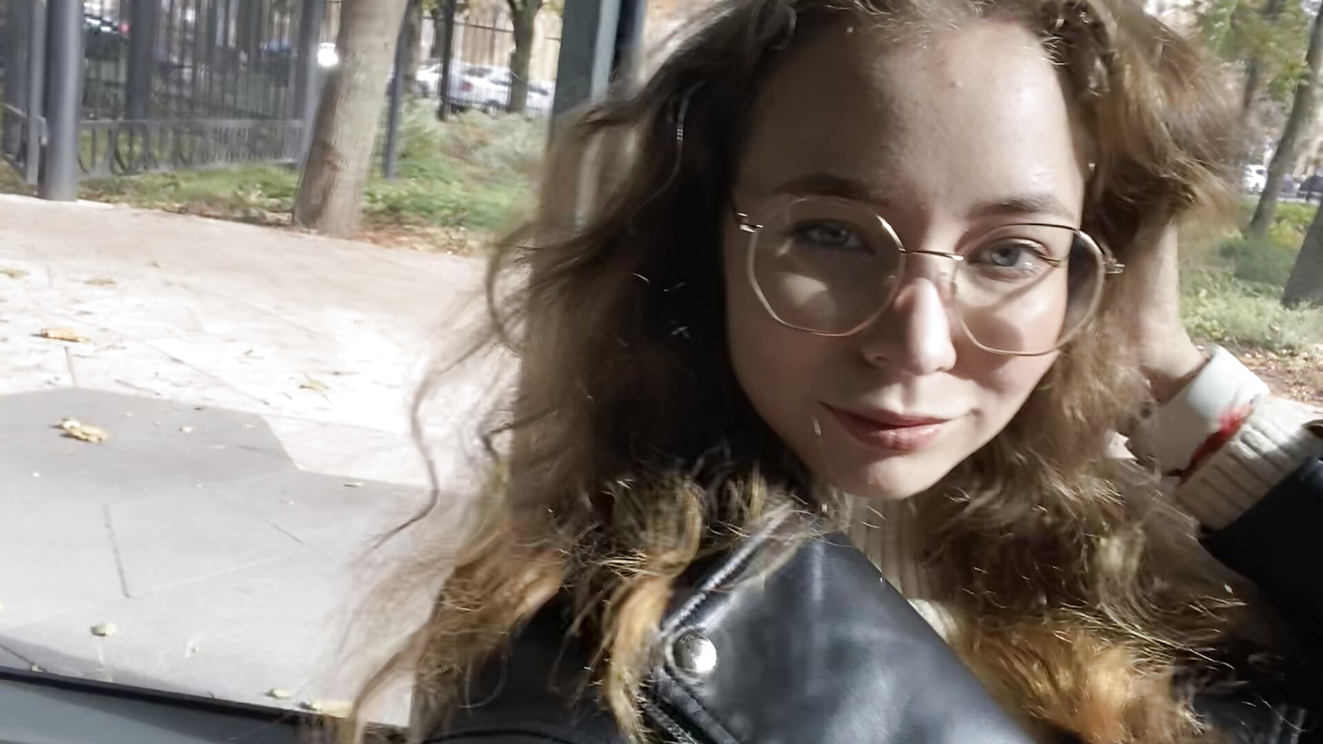 You’re Looking For Trouble 🖤 – video af LourdesUrmeneta cam-model