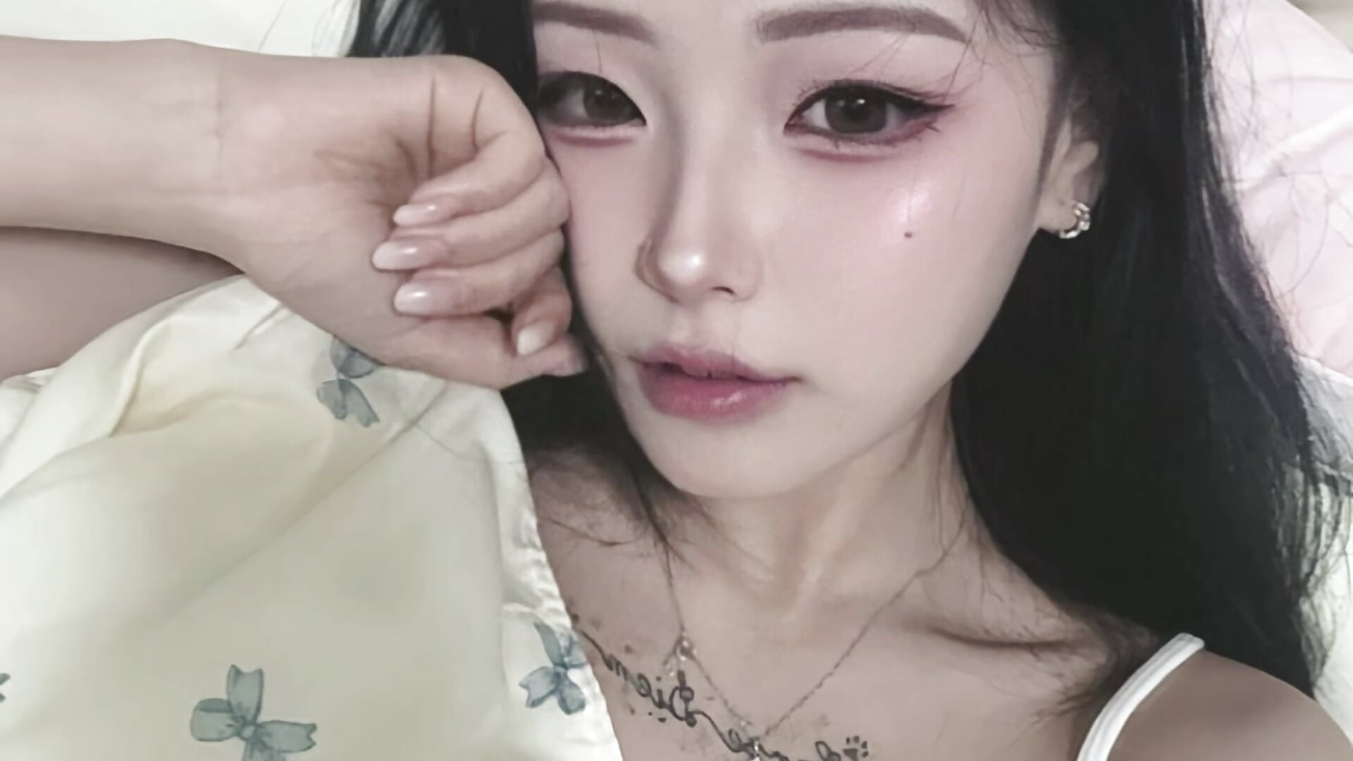 我的宝宝在哪里呀 - видео от уебкам модела Xiyu-Ada