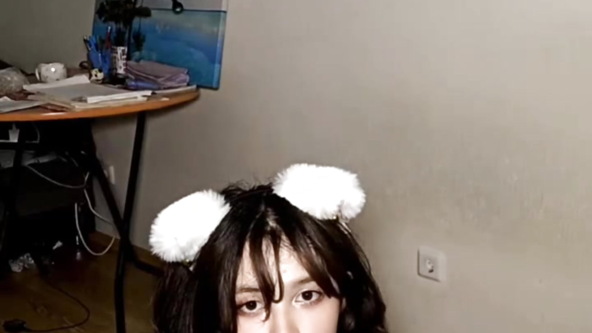 😍FUNNY MOOD😅 - video by KiaConfrey cam model