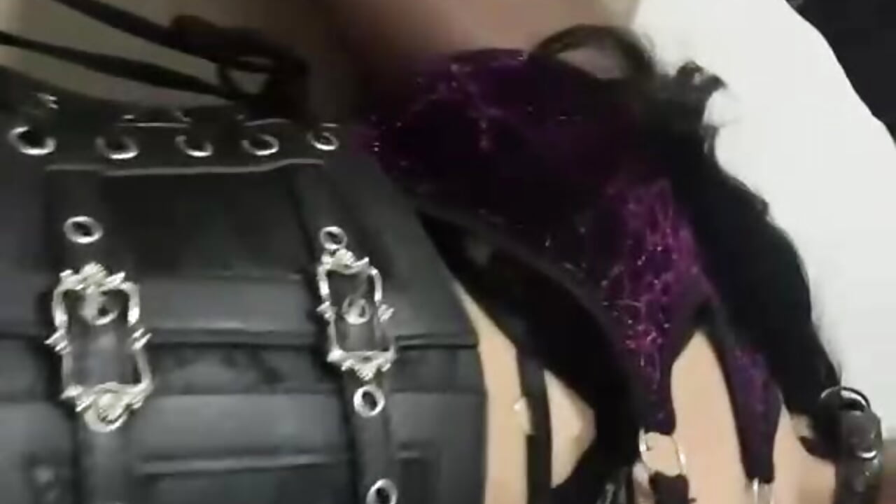 How about we have some fun for a while? - video by nikki_quinn cam model