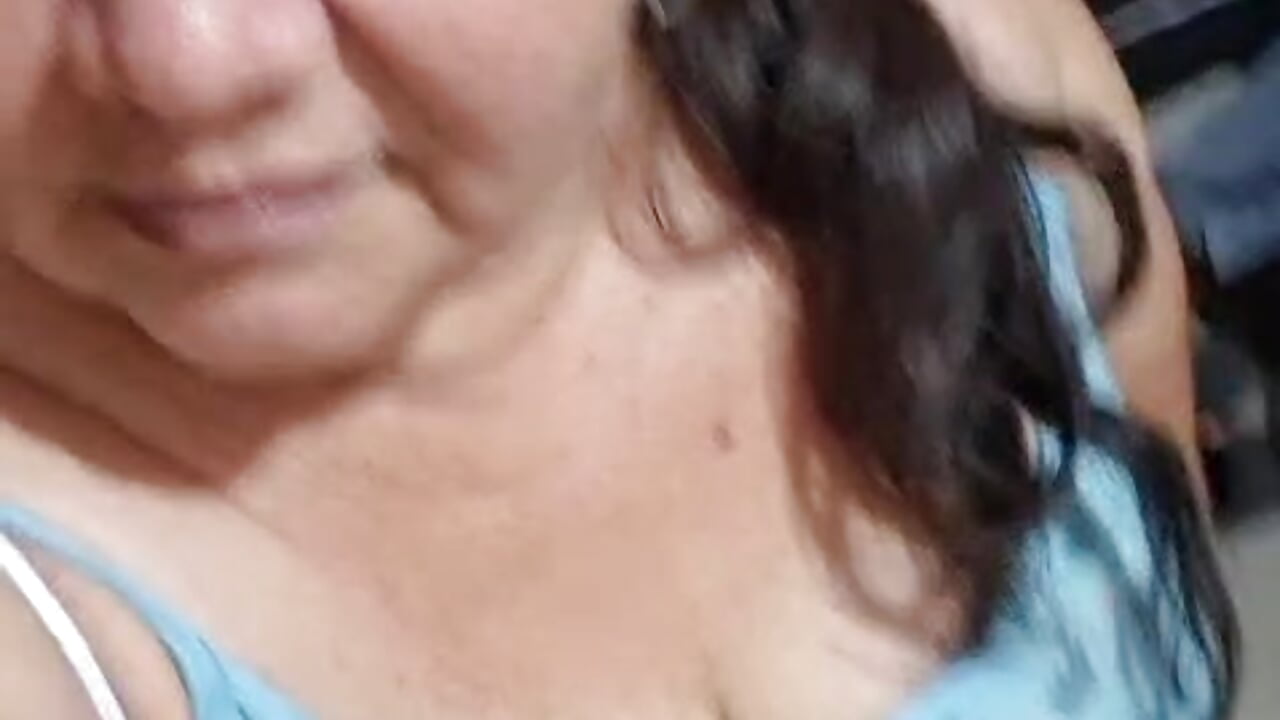 WhatsApp Video 2026-08-31 at 9,06,07 AM - відео від вебкаммоделі busty_natural00