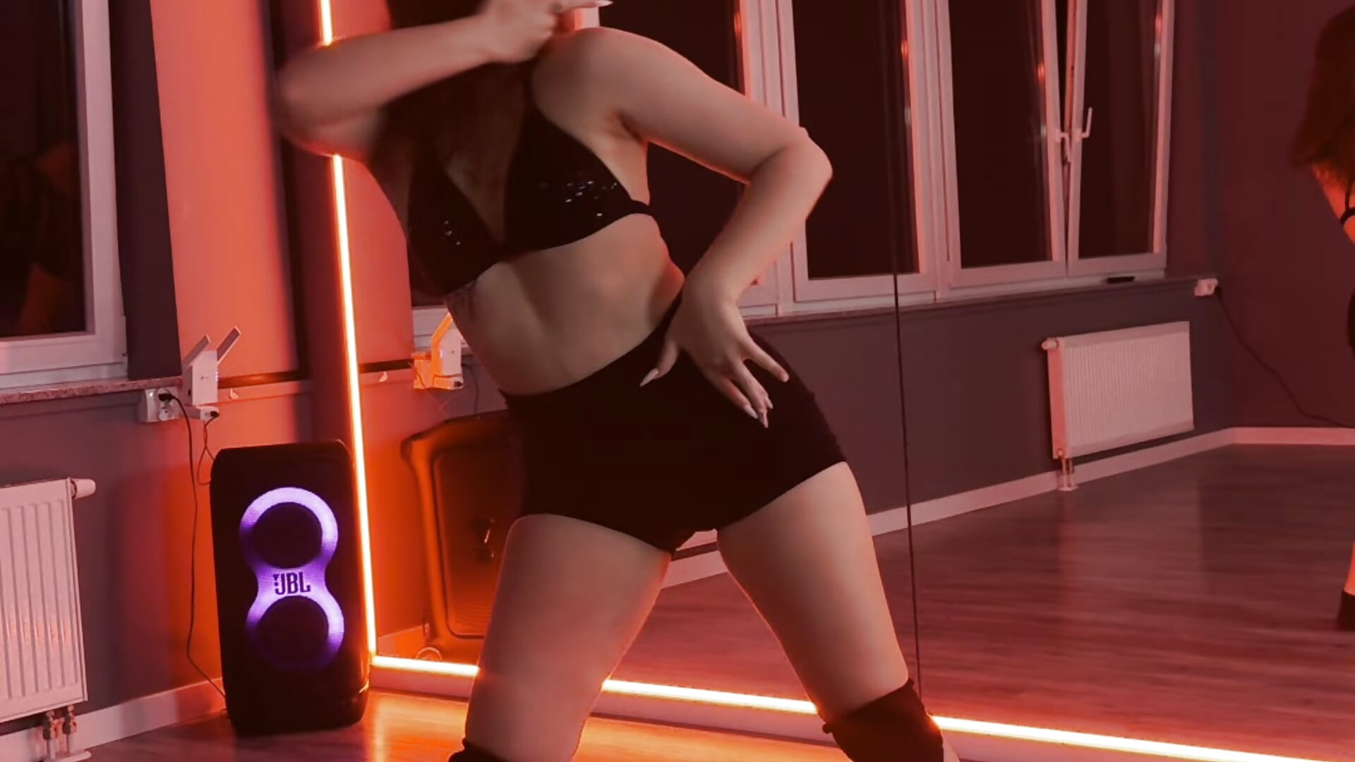 dance video - فيديو من PipisinkaMandarinka موديل الكام