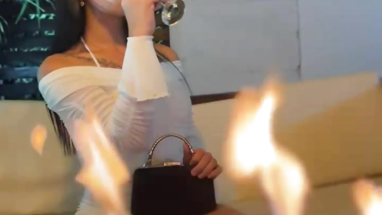 profile-intro-video-1789084456 - Vídeo de Jessi_Grace, modelo de vídeos
