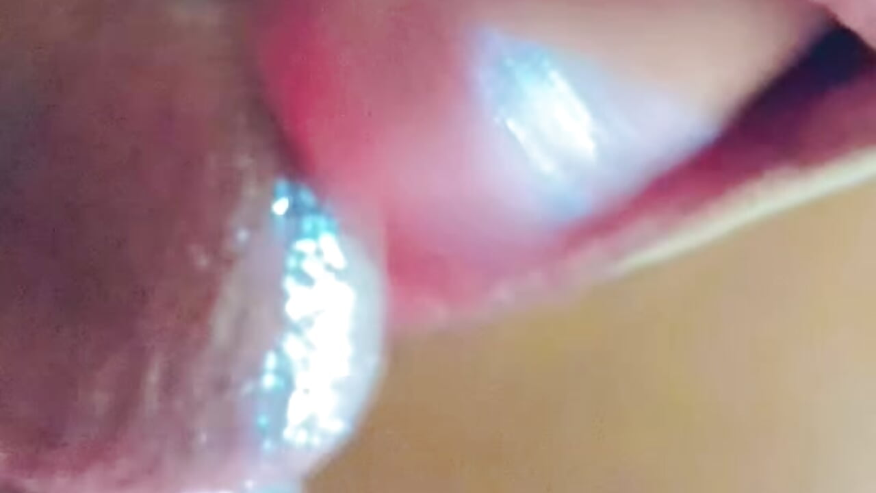 Suck like lollipop 🍭