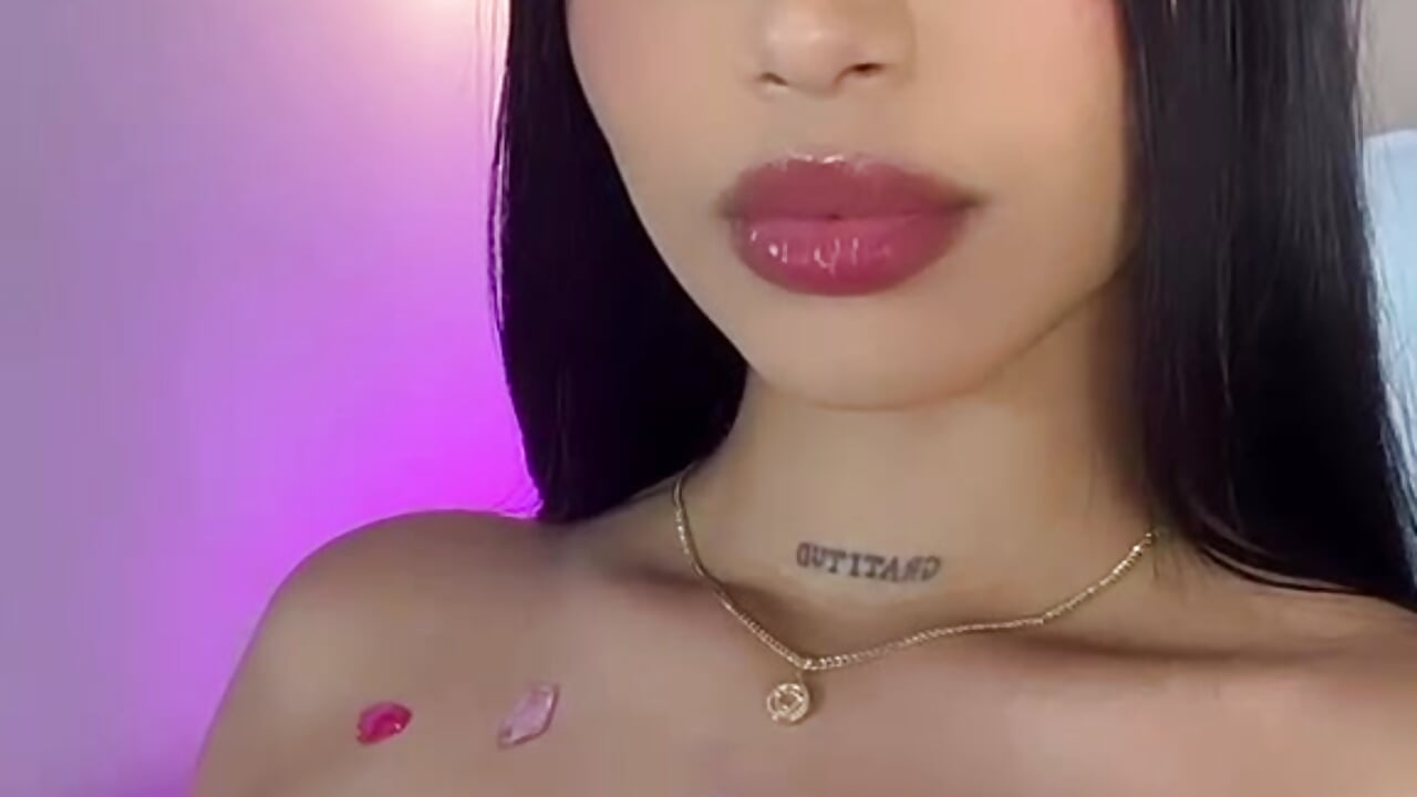 Je serai ta pierre précieuse. 💎 – video modela na kameri paulina__lopez1
