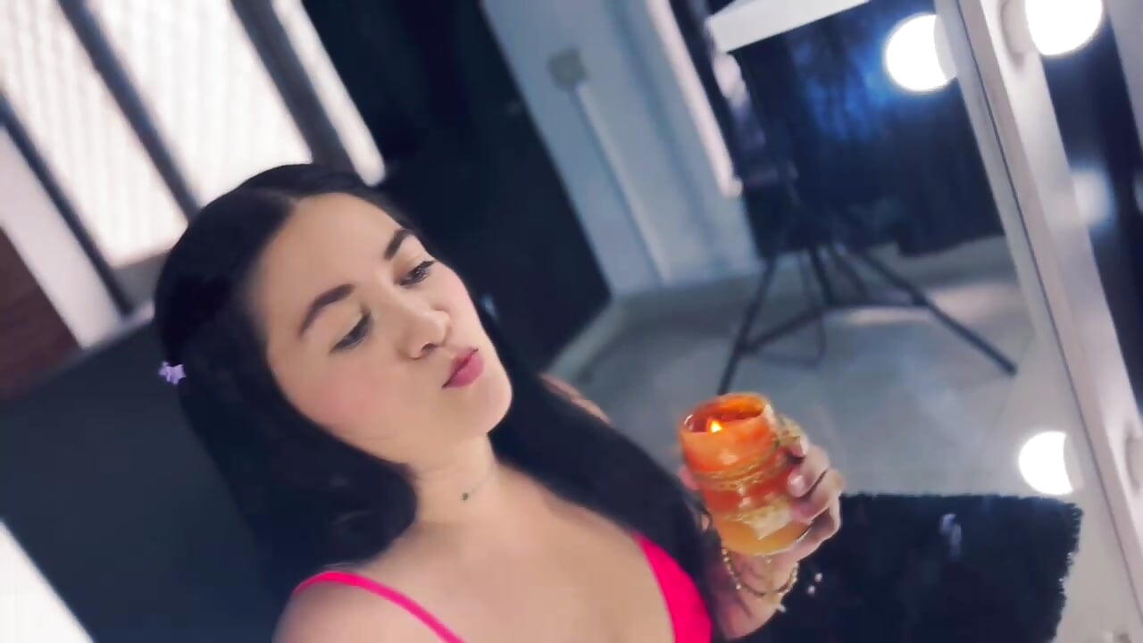 WhatsApp Video 2025-08-28 at 2,42,00 PM - วิดีโอโดย Valeria_Dominy โมเดลแคม