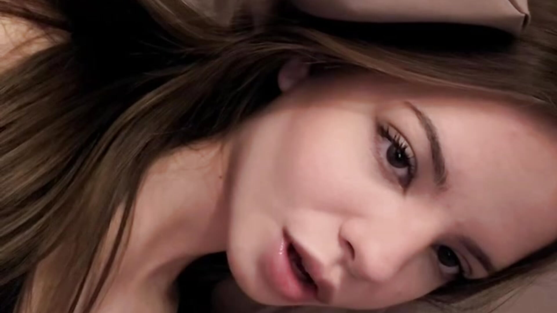 What do you mean? - video van LuBerch cam-model