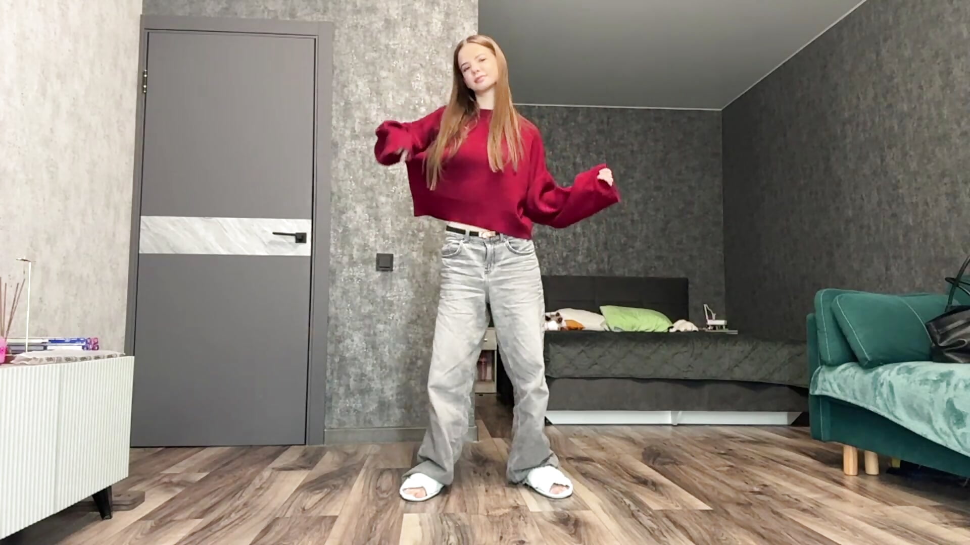 :) – video od webkamerové modelky LuBerch