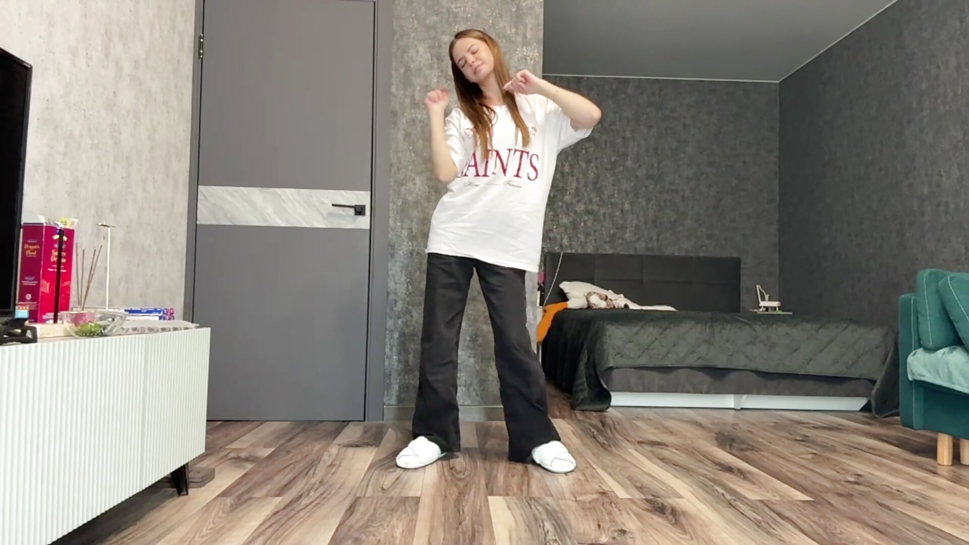 Dancin^^ - video by LuBerch cam model