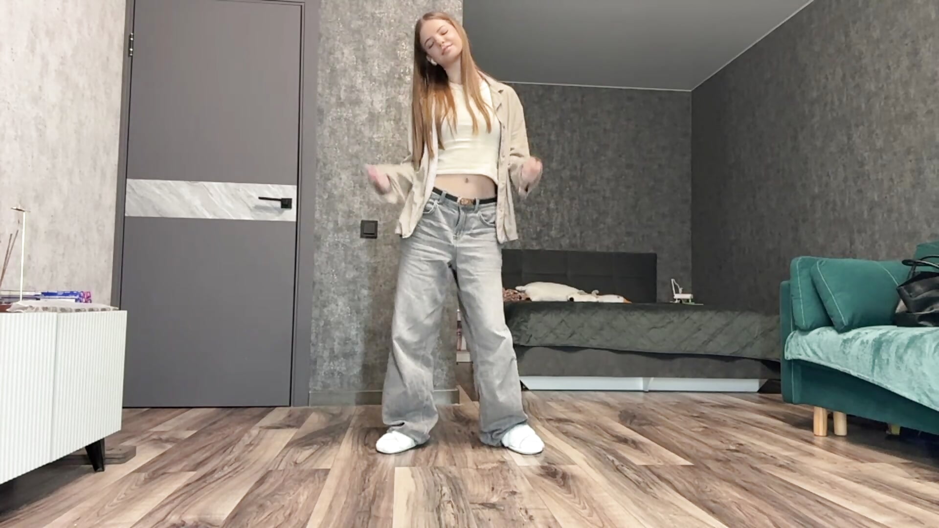 now you definitely can see my tummy^^ - video av LuBerch cam-modell