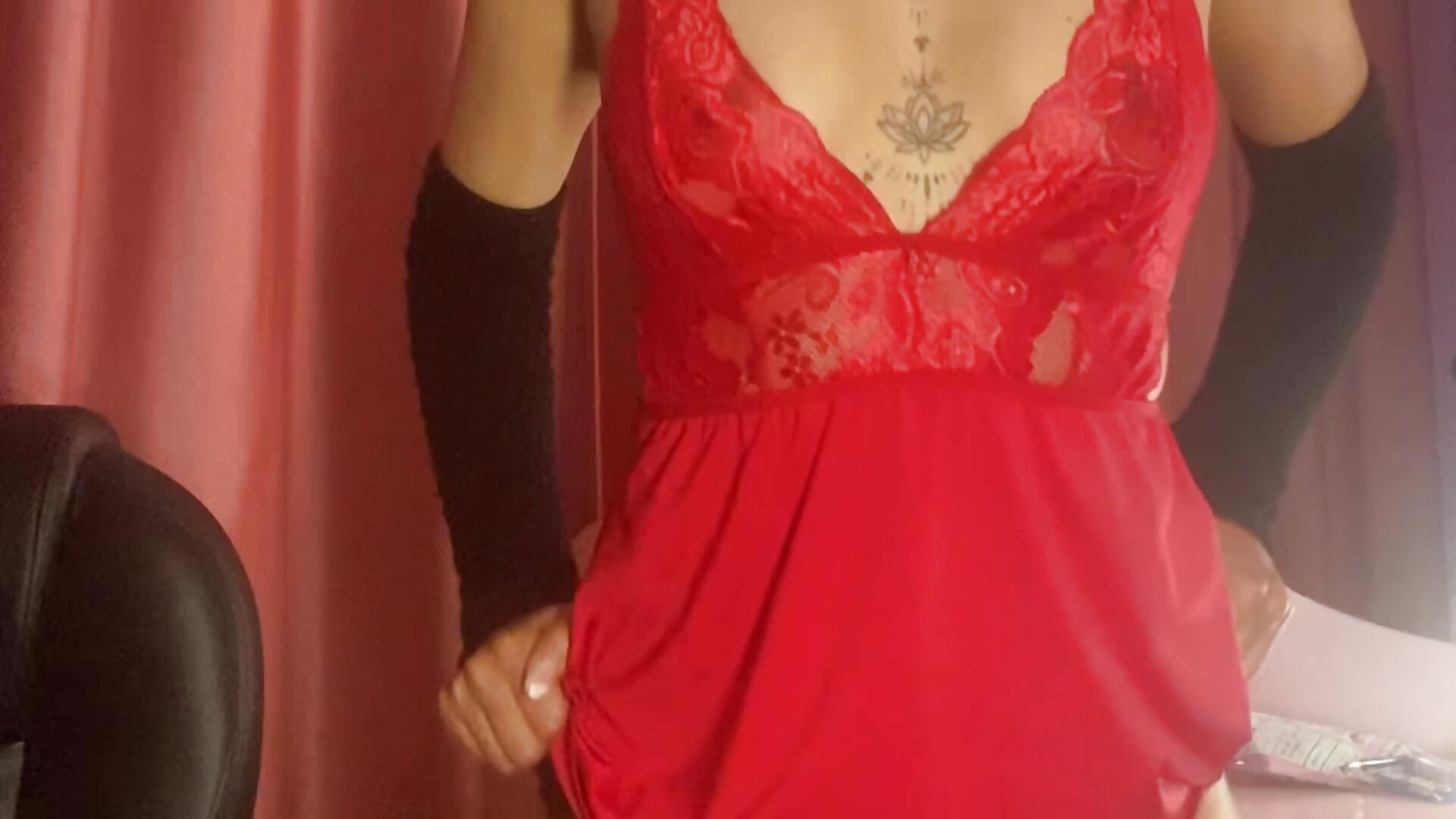 SHOW AND SEXY BODY - فيديو من ANNAJHONSON_ موديل الكام