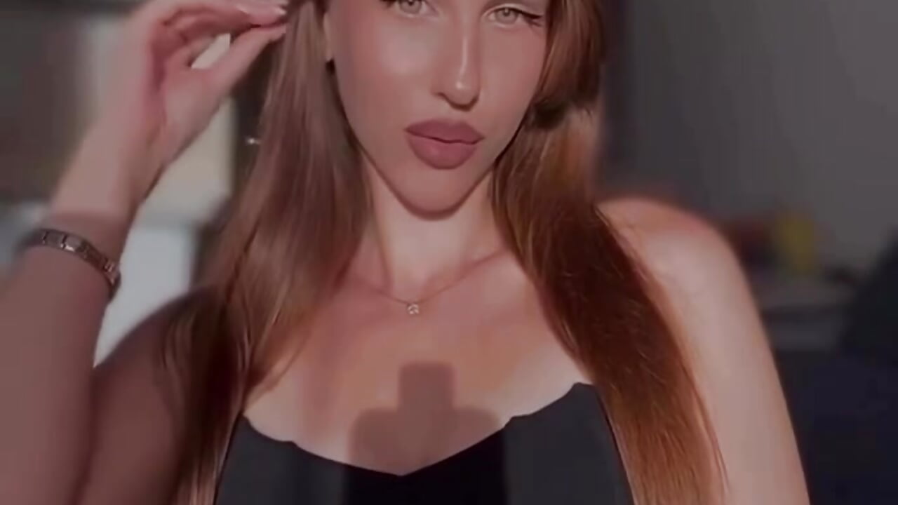 🧨 – видео вебкам-модели Lilly_boobs