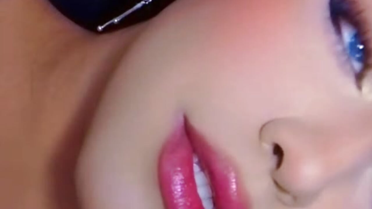 my pretty little face – видео вебкам-модели alexiarusso_