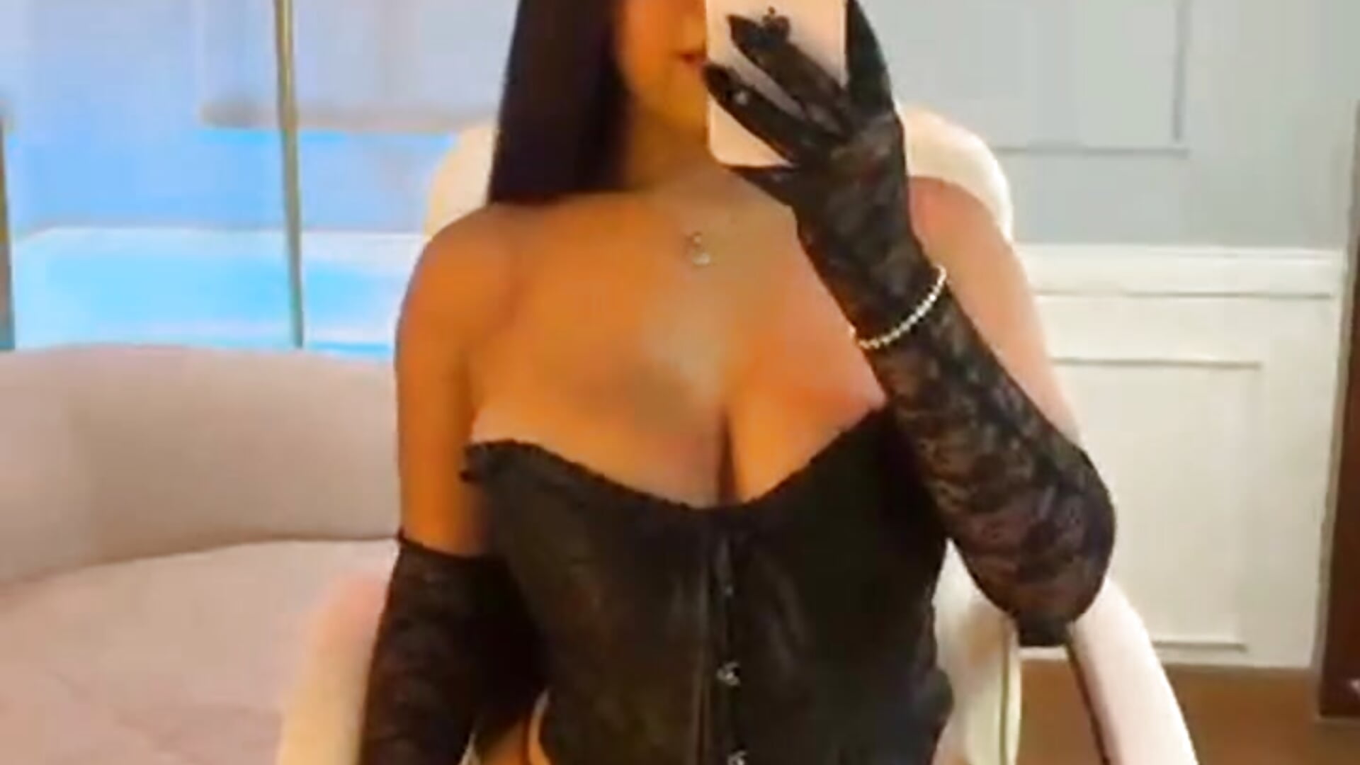 ❤️ - video by ScarlettCollins_ cam model