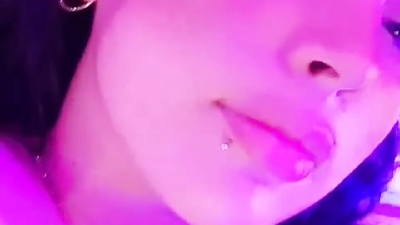 Stacy 😈 - відео від вебкаммоделі StacyReed_