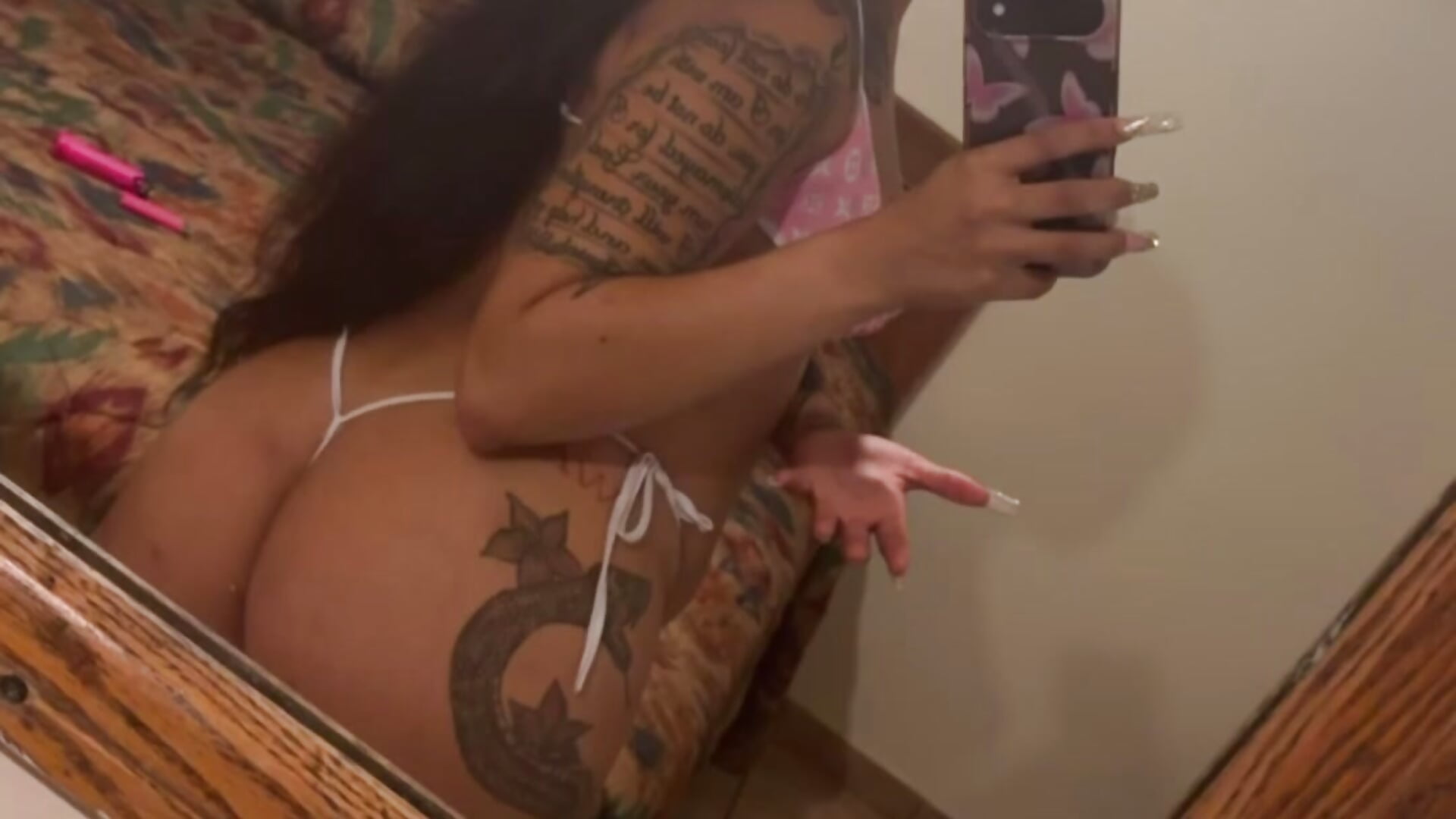 Sexy mamas 🤭😍 - video di blasianplayh modella di cam