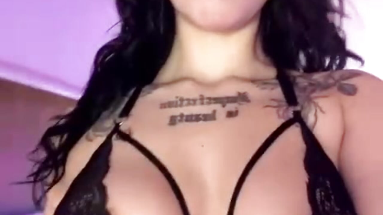 💋 - Video von Baby_bansheee Cam-Model