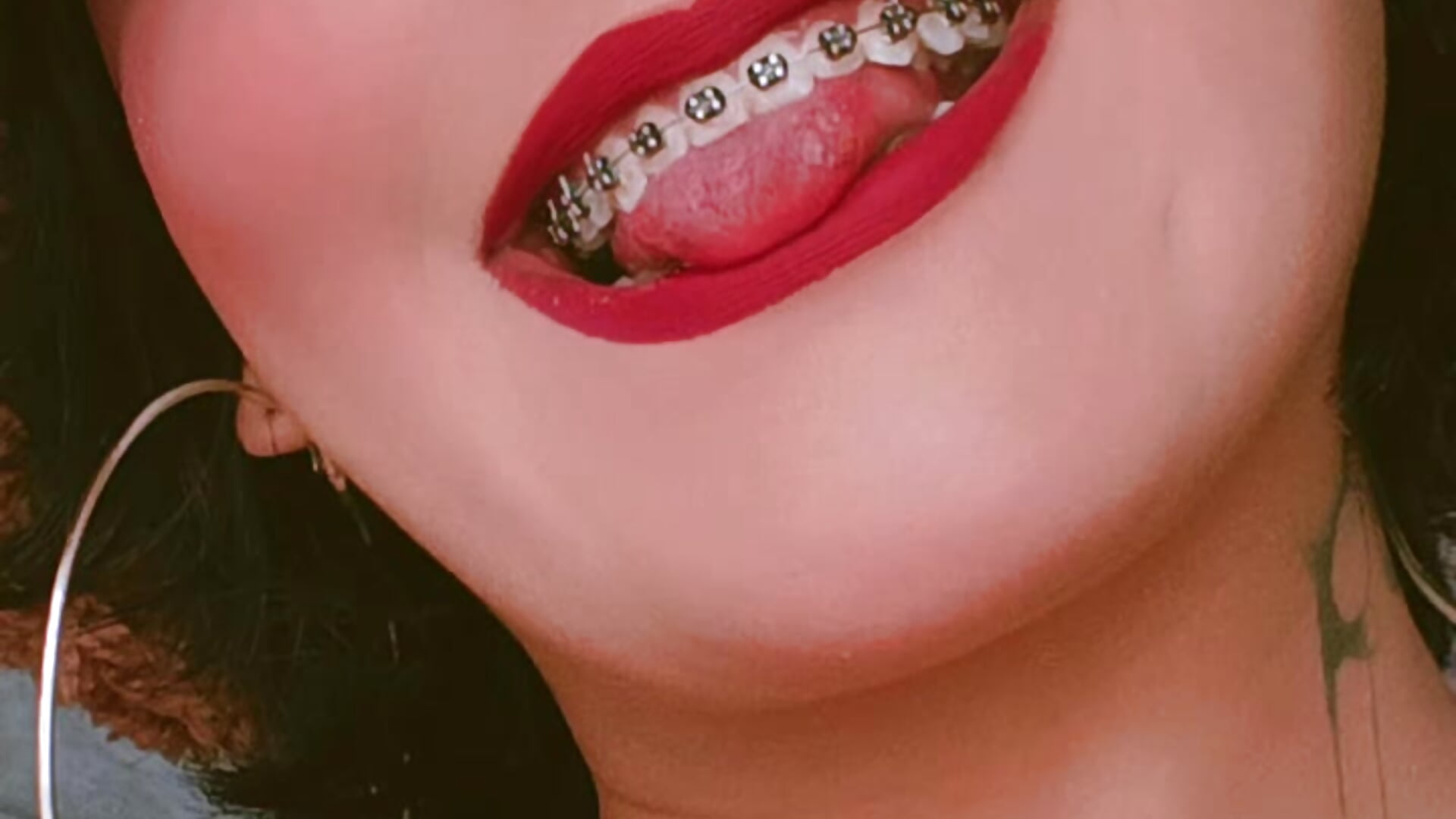 1000312993