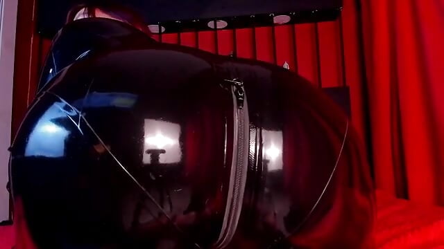 LATEX - Video von LILITH11 Cam-Model
