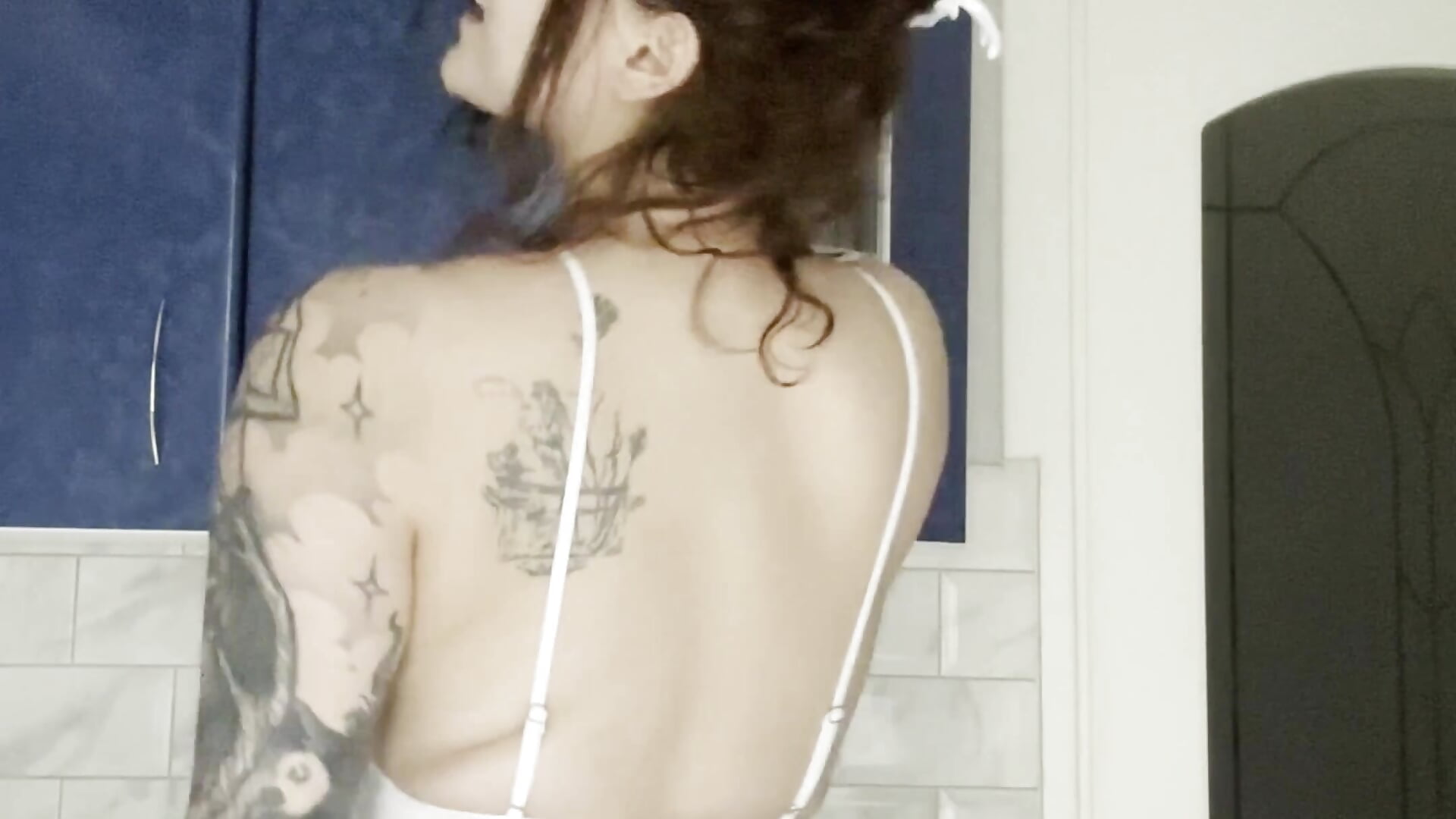 Check my tattoos - lycheeberry adlı kamera modelinin videosu