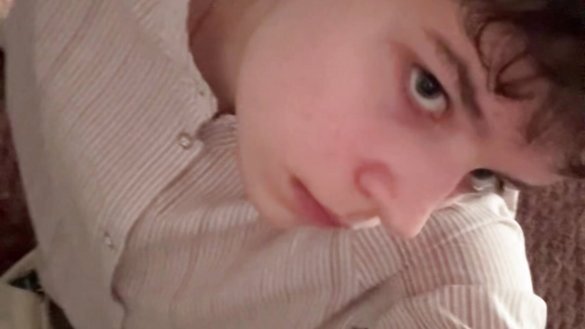it's meee - Briar_Nomad adlı kamera modelinin videosu