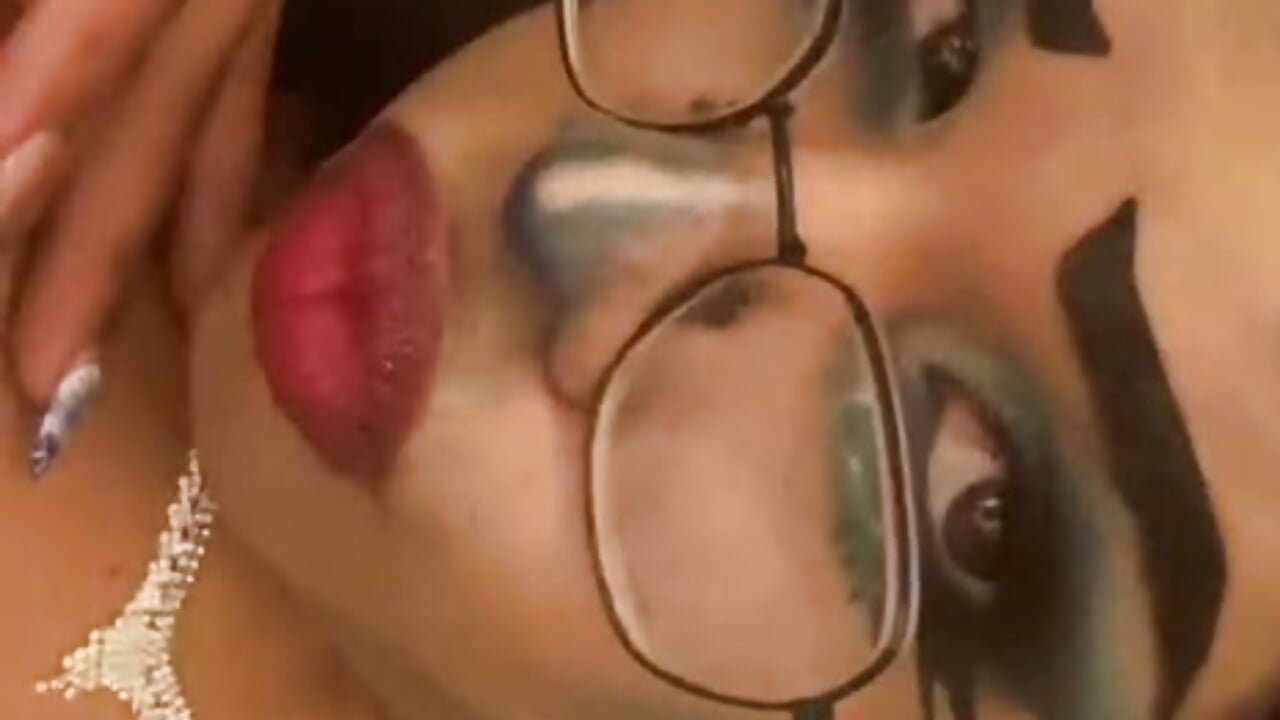 HALLOWEEN 🎃– kendalrose_cr kameramodell videója