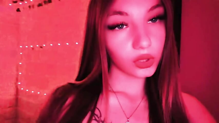 😊😉 - 視頻由 CeriseMaalox 主播提供