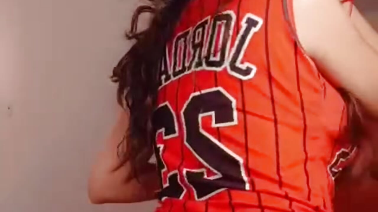 do you like the NBA? - dasha_bell 캠 모델의 동영상
