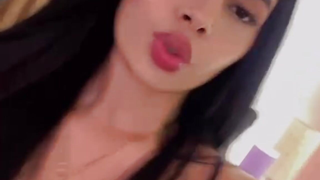 Welcome♥ - Emma_7_ adlı kamera modelinin videosu