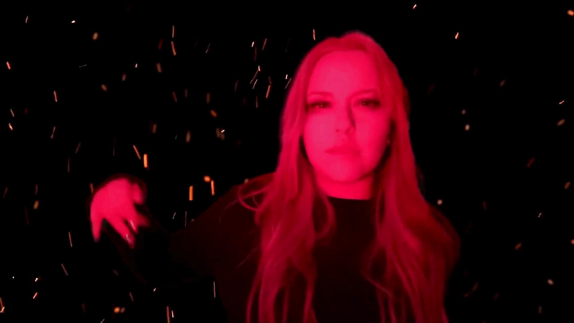 sing – video od webkamerové modelky Theprincess_rose