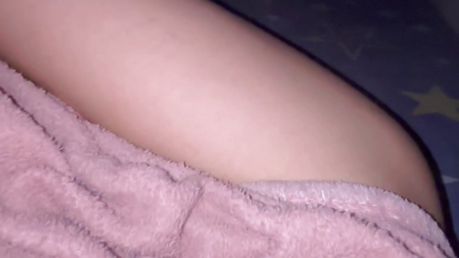 thin thigh or nothing? - video di SexySweetSlim modella di cam