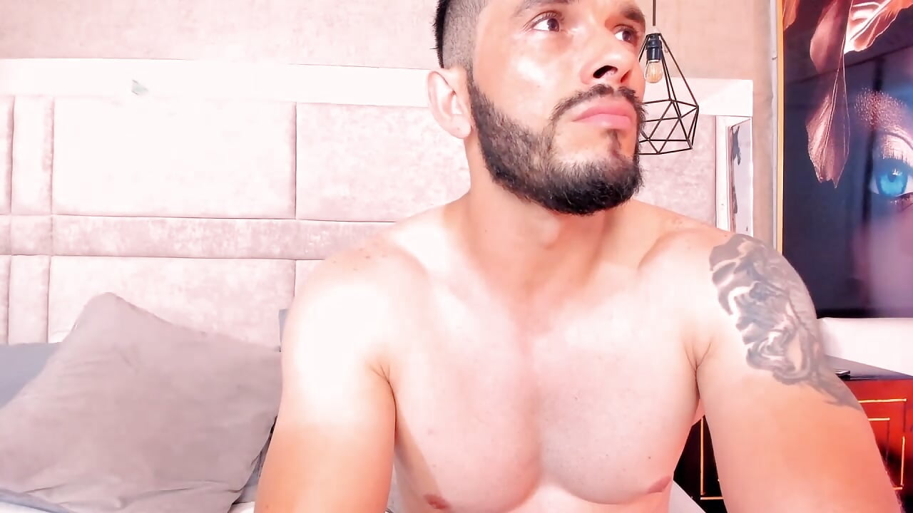 Do you like my breasts? - video by TheeRock_1 cam model