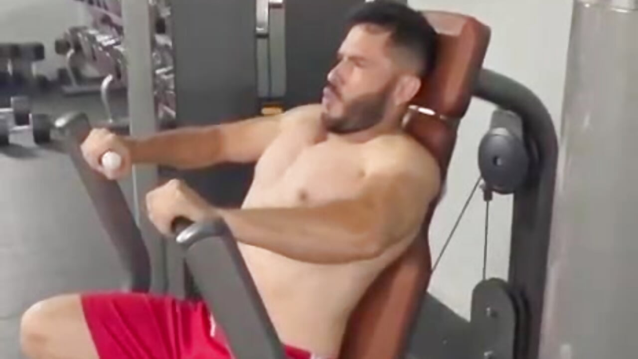 How about it? Maybe on this machine? - vidéo du modèle de showcams TheeRock_1
