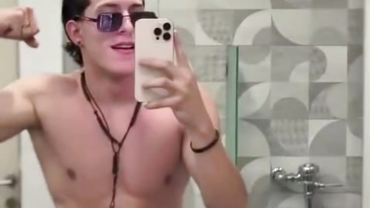 TheGhostforeeonss – Právě oblíbené video kamerové modelky 5917