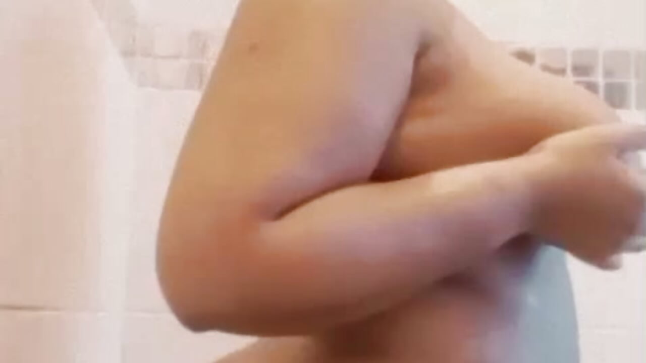 😉 - video by SpicyLoraX cam model