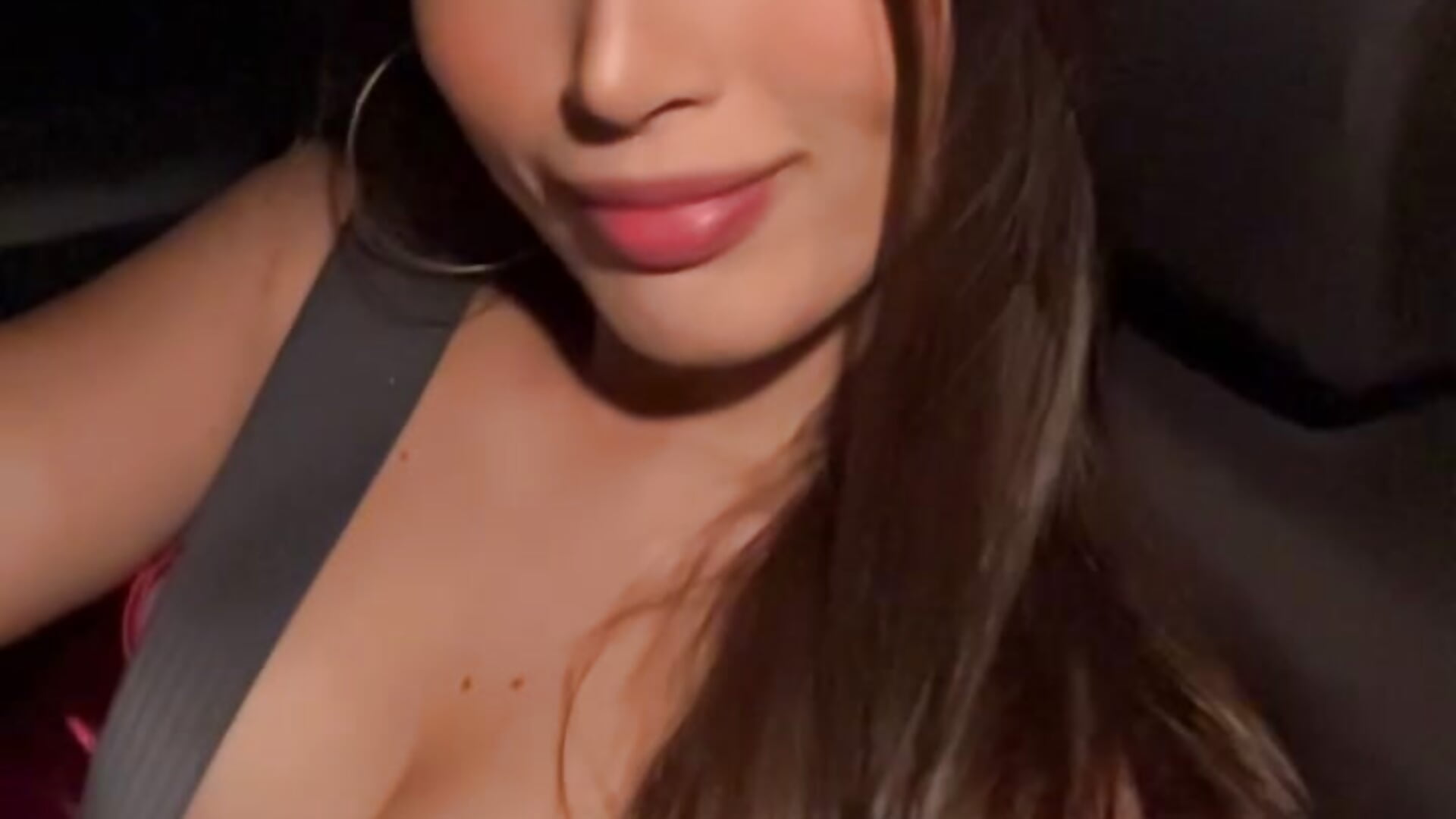 89672683-BCDC-498C-BD9E-B4C7A3B317F9 - jessa_naughty adlı kamera modelinin videosu