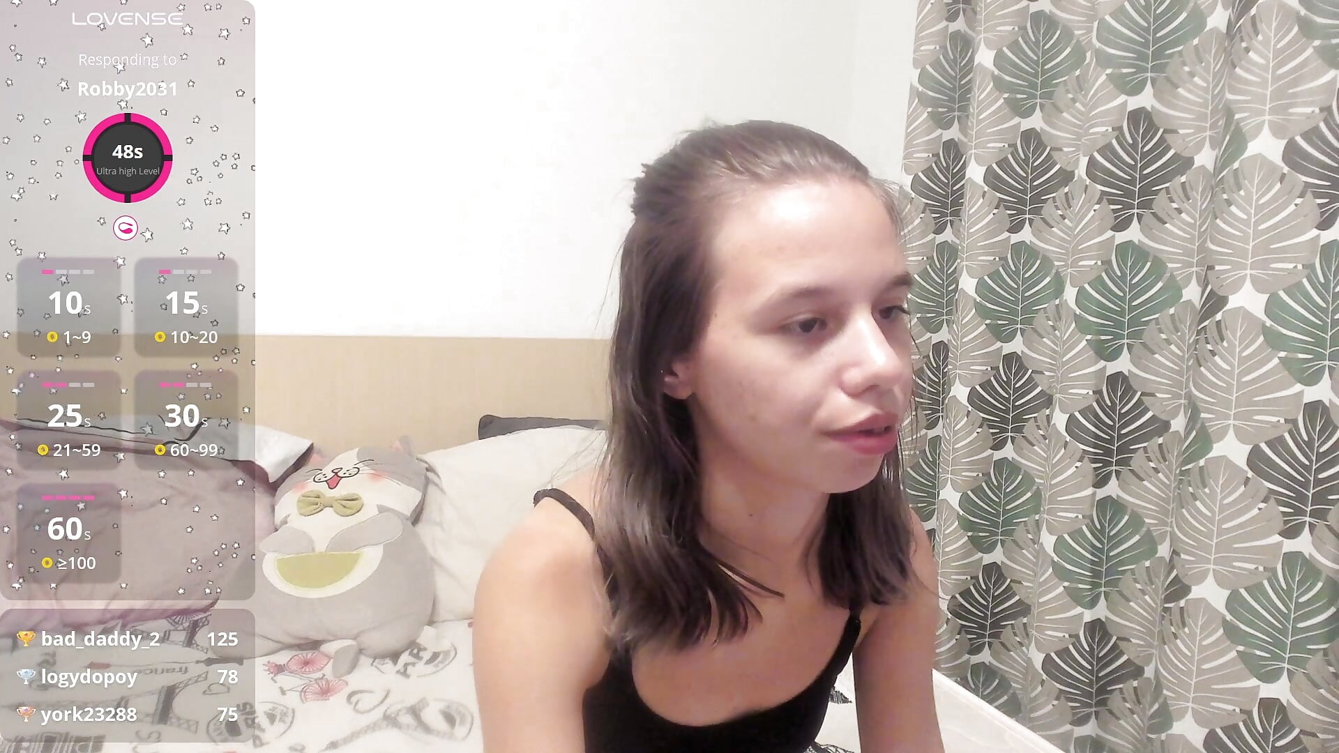 Just me－カメラキャストのEmma_Tiny69の動画