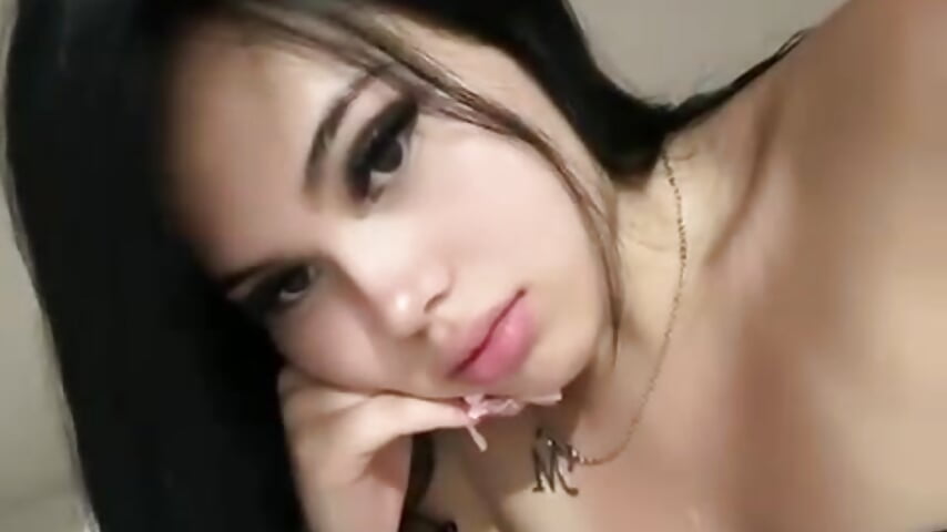 🤤🫦 - Miiaa_69 adlı kamera modelinin videosu