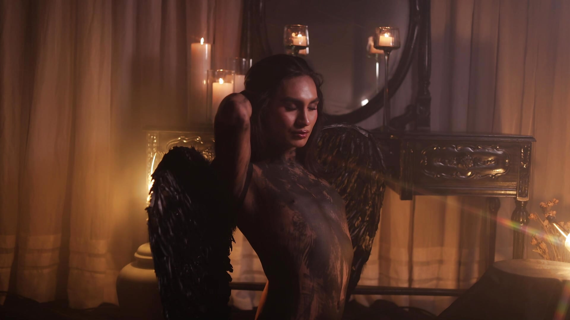HALLOWEEN - video by kendallLxr cam model